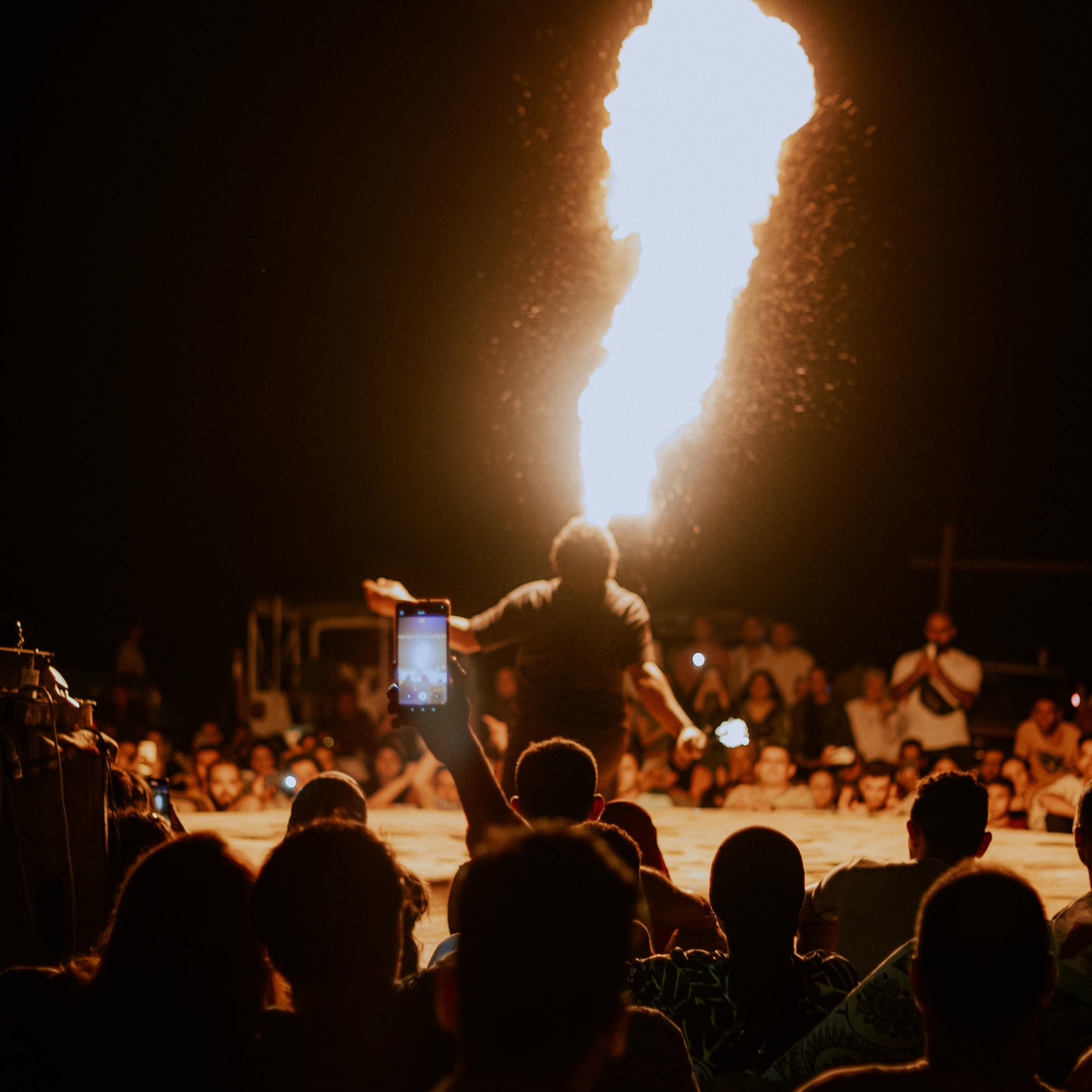 Spectacle Cracheur de Feu - Palais Freedom